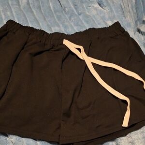 Black Women's Shorts with White Drawstring And Pockets